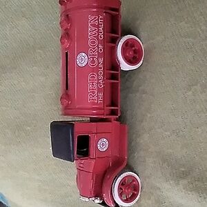 Vintage ERTL Gulf 1931 Hawkeye Tanker Bank